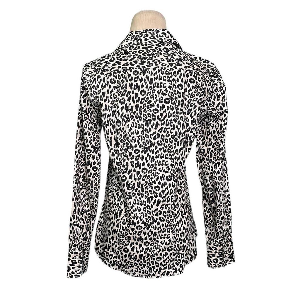 Land’s End animal print long sleeves buttoned blouse size 2 - Picture 2 of 11